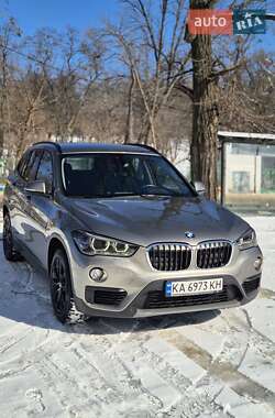 Внедорожник / Кроссовер BMW X1 2018 в Харькове