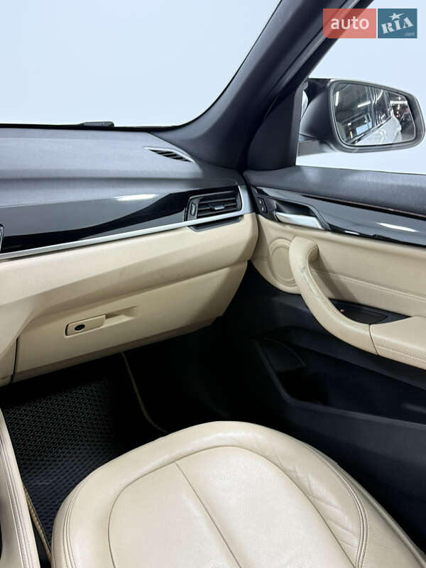 Внедорожник / Кроссовер BMW X1 2017 в Одессе фото 18 Внедорожник / Кроссовер BMW X1 2017 в Одессе