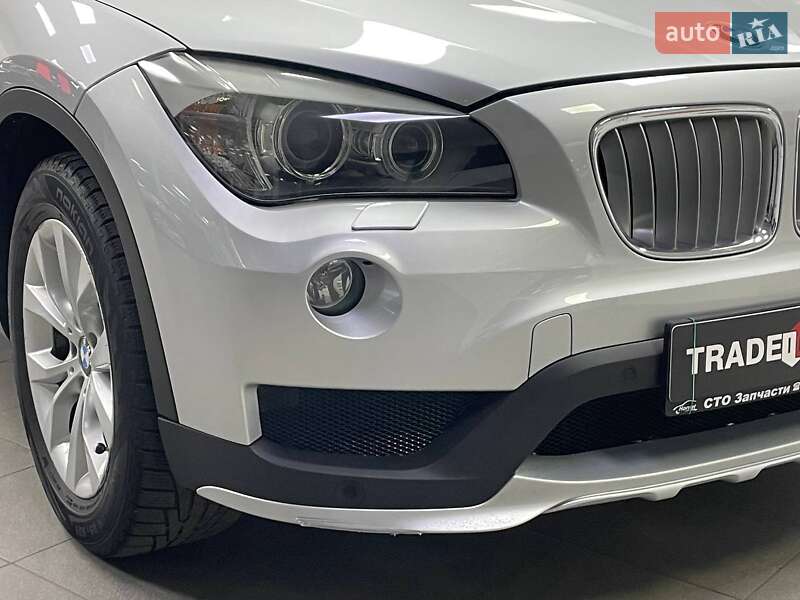 Позашляховик / Кросовер BMW X1 2011 в Києві