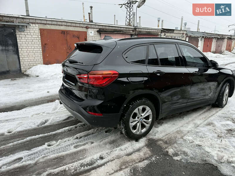Внедорожник / Кроссовер BMW X1 2017 в Киеве фото 4 Внедорожник / Кроссовер BMW X1 2017 в Киеве