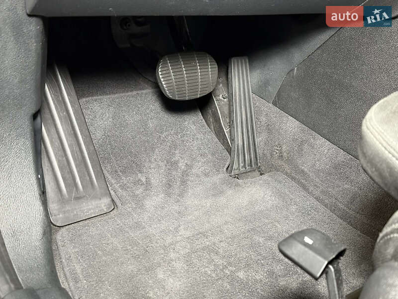 Внедорожник / Кроссовер BMW X1 2017 в Киеве фото 21 Внедорожник / Кроссовер BMW X1 2017 в Киеве