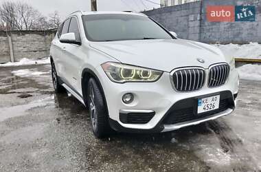 Позашляховик / Кросовер BMW X1 2017 в Кам'янському