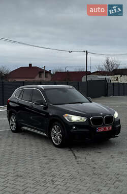 Внедорожник / Кроссовер BMW X1 2018 в Дубно