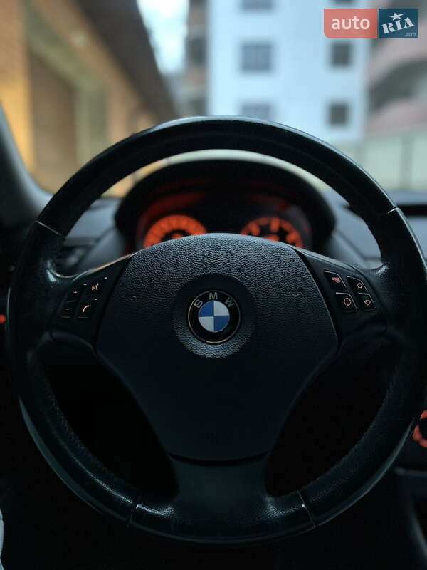 Позашляховик / Кросовер BMW X1 2013 в Чорткові