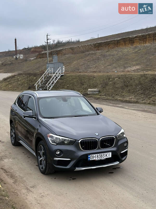 Внедорожник / Кроссовер BMW X1 2016 в Одессе фото 4 Внедорожник / Кроссовер BMW X1 2016 в Одессе