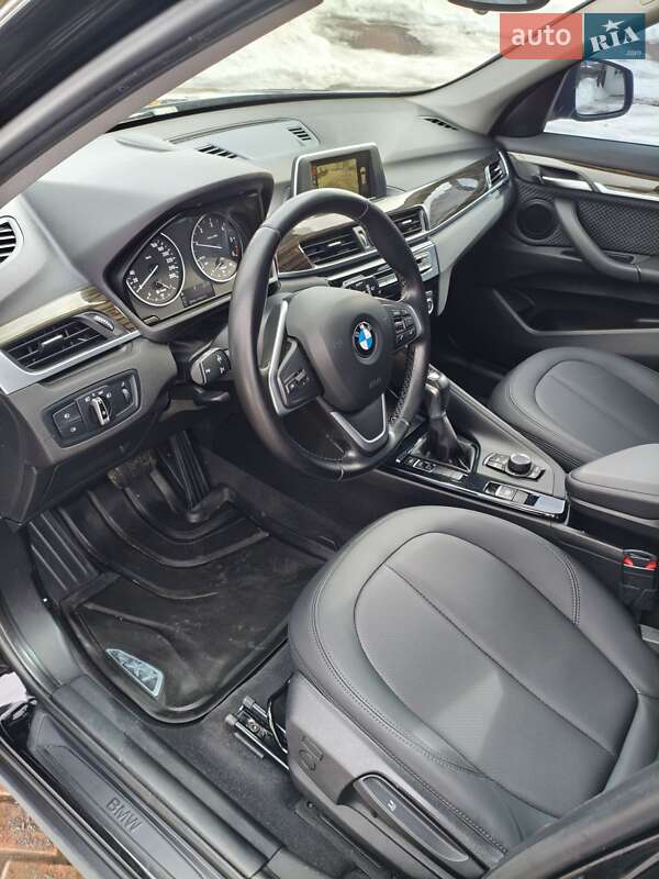 Позашляховик / Кросовер BMW X1 2015 в Прилуках