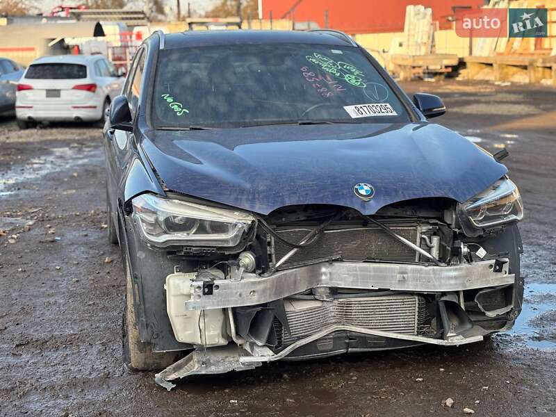 Позашляховик / Кросовер BMW X1 2016 в Стрию фото 4 Позашляховик / Кросовер BMW X1 2016 в Стрию