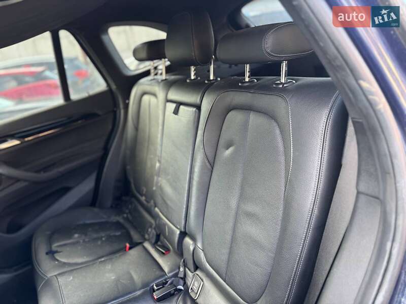 Позашляховик / Кросовер BMW X1 2016 в Стрию фото 12 Позашляховик / Кросовер BMW X1 2016 в Стрию