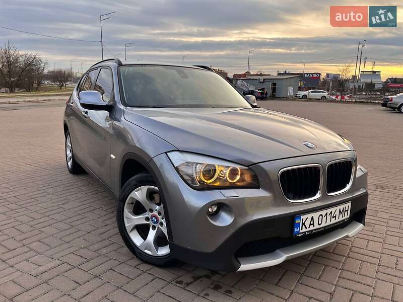 Позашляховик / Кросовер BMW X1 2011 в Києві