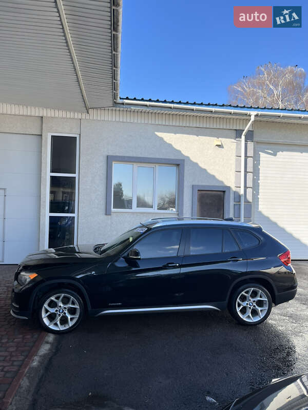 Позашляховик / Кросовер BMW X1 2015 в Рівному