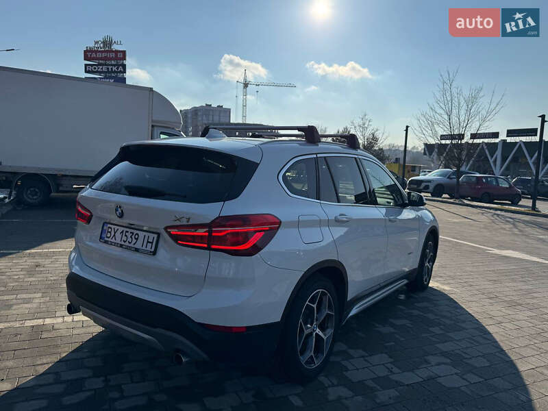 Внедорожник / Кроссовер BMW X1 2016 в Хмельницком