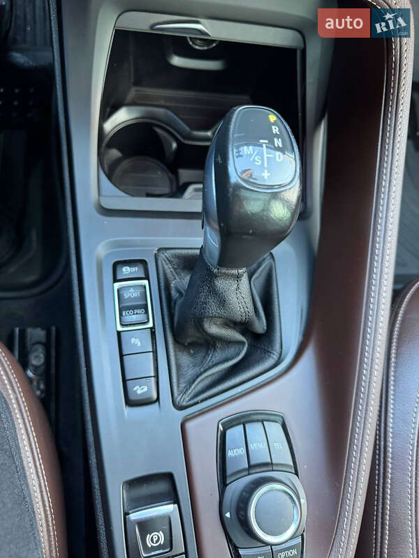 Внедорожник / Кроссовер BMW X1 2016 в Хмельницком