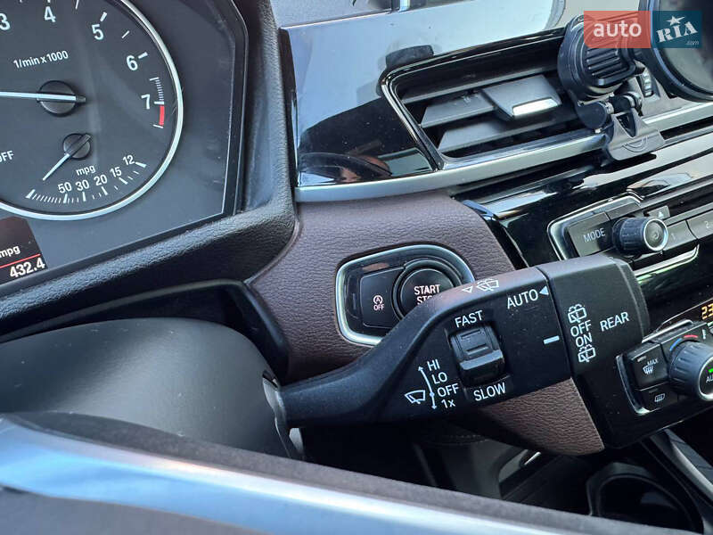 Внедорожник / Кроссовер BMW X1 2016 в Хмельницком