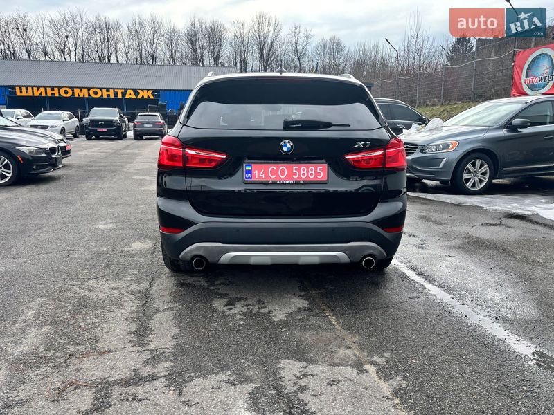 Внедорожник / Кроссовер BMW X1 2016 в Львове