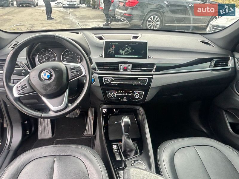 Внедорожник / Кроссовер BMW X1 2016 в Львове