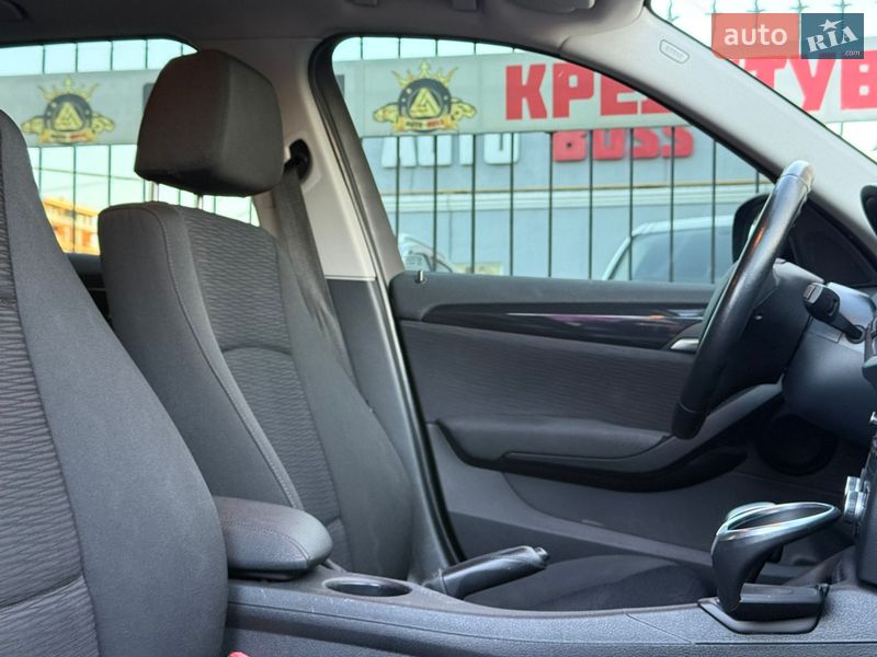 Внедорожник / Кроссовер BMW X1 2012 в Николаеве