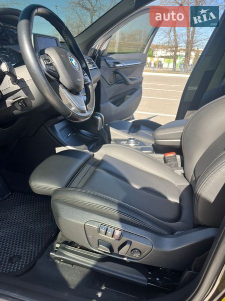 Позашляховик / Кросовер BMW X1 2017 в Одесі