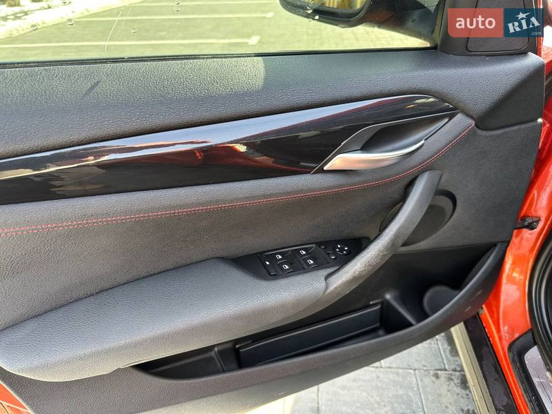 Внедорожник / Кроссовер BMW X1 2013 в Луцке