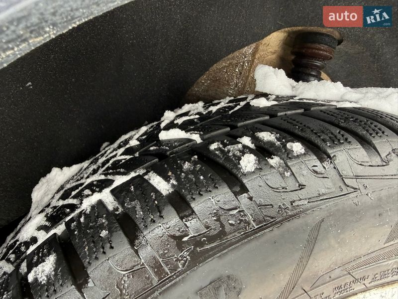 Внедорожник / Кроссовер BMW X1 2012 в Кременчуге