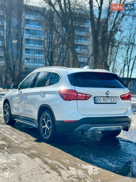 Позашляховик / Кросовер BMW X1 2016 в Тернополі