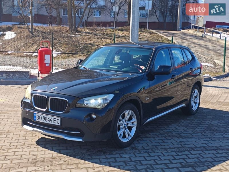 BMW X1 2011