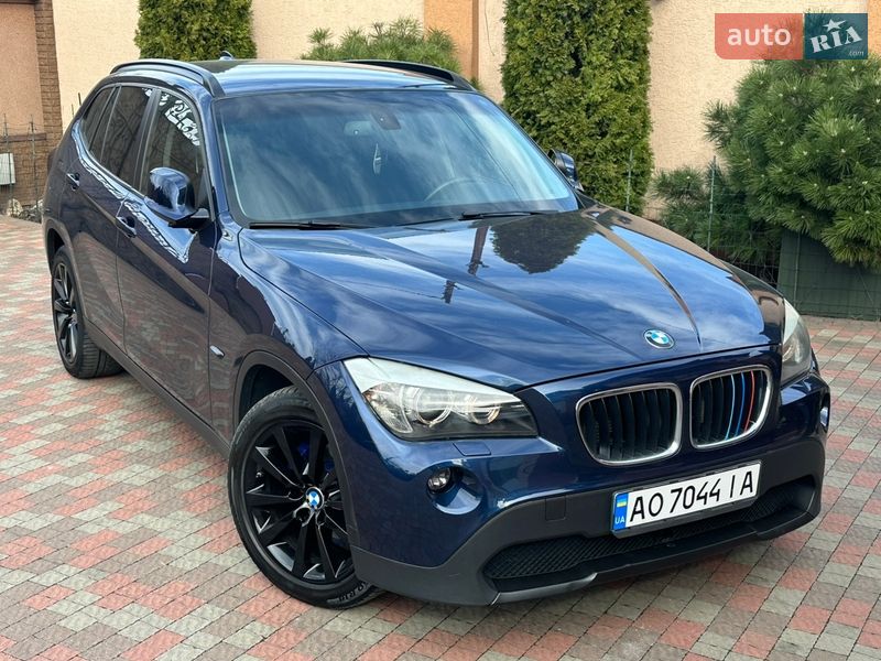 Внедорожник / Кроссовер BMW X1 2011 в Мукачево