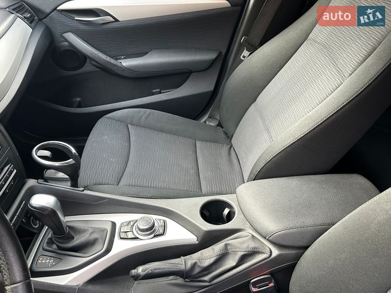 Внедорожник / Кроссовер BMW X1 2011 в Мукачево