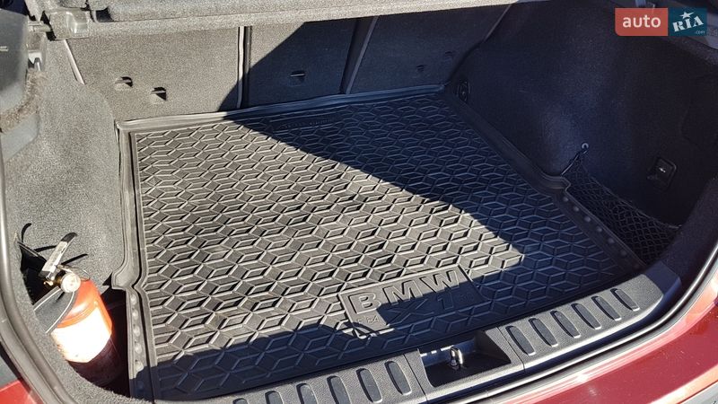 Внедорожник / Кроссовер BMW X1 2010 в Киеве