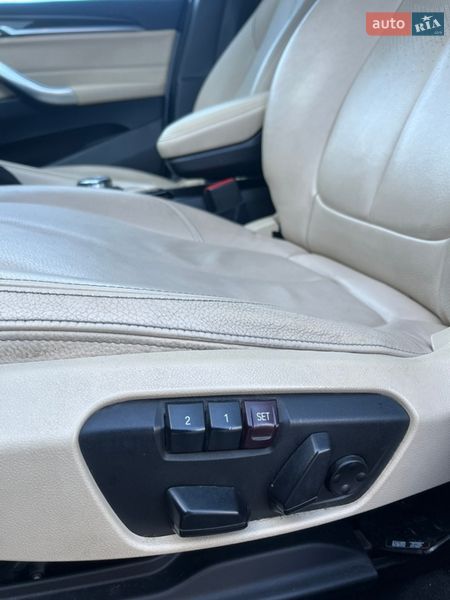 Внедорожник / Кроссовер BMW X1 2016 в Киеве