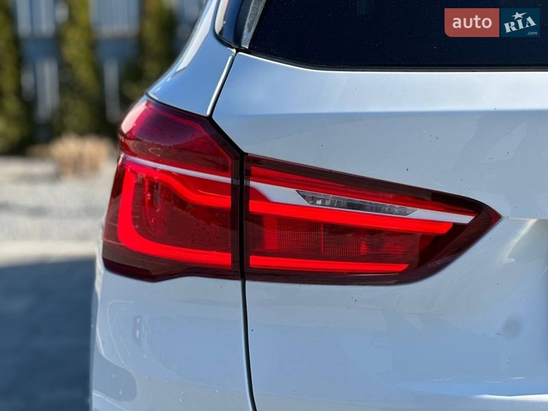 Внедорожник / Кроссовер BMW X1 2016 в Луцке