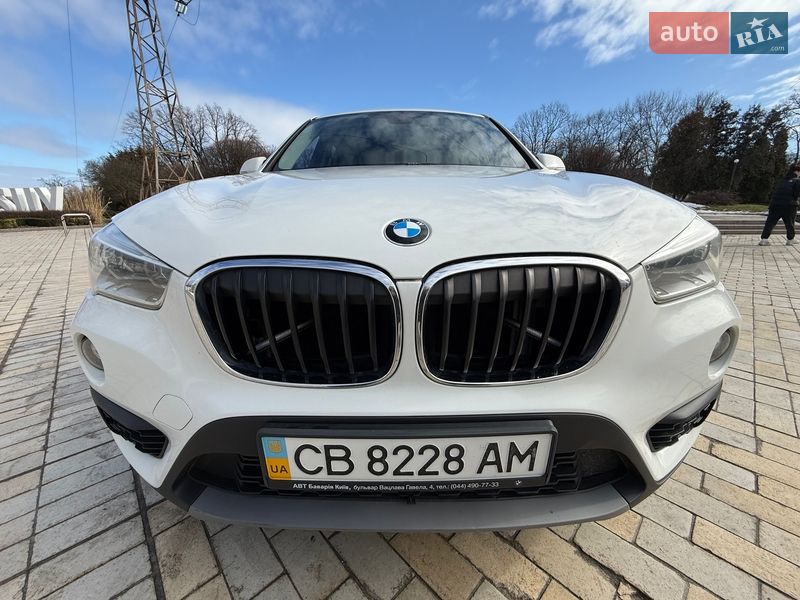 Позашляховик / Кросовер BMW X1 2016 в Києві