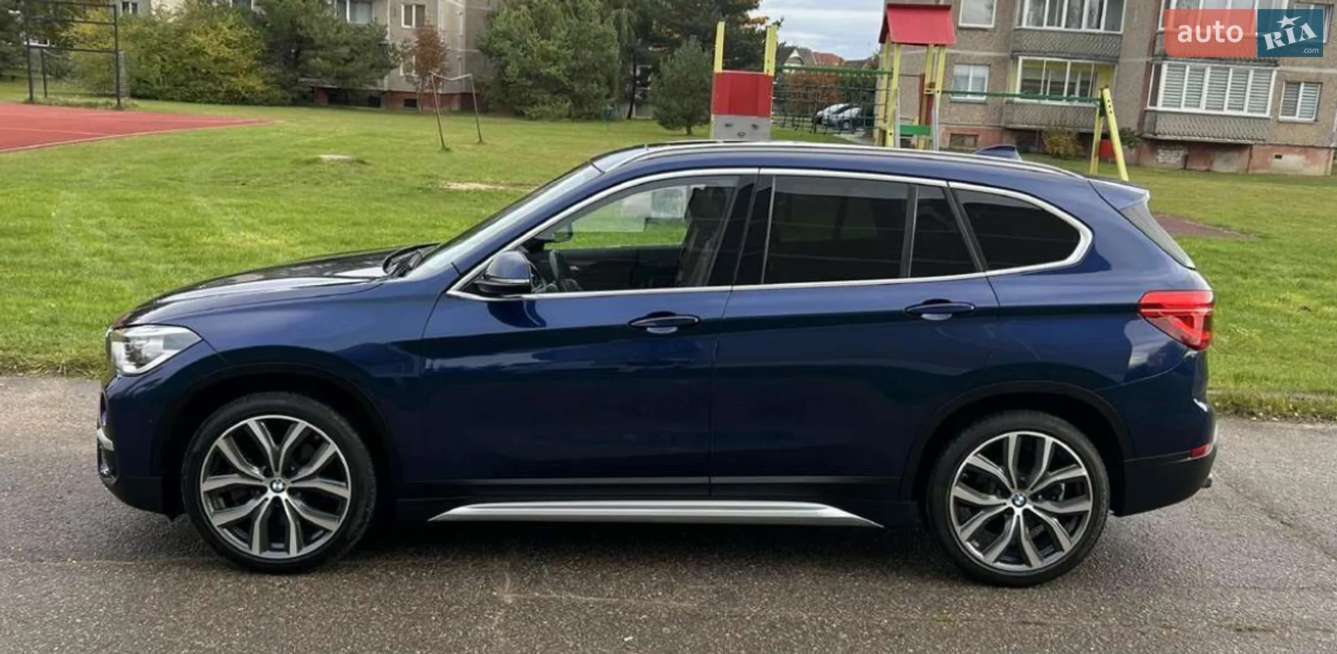 2015 BMW X1 - мініатюра 3