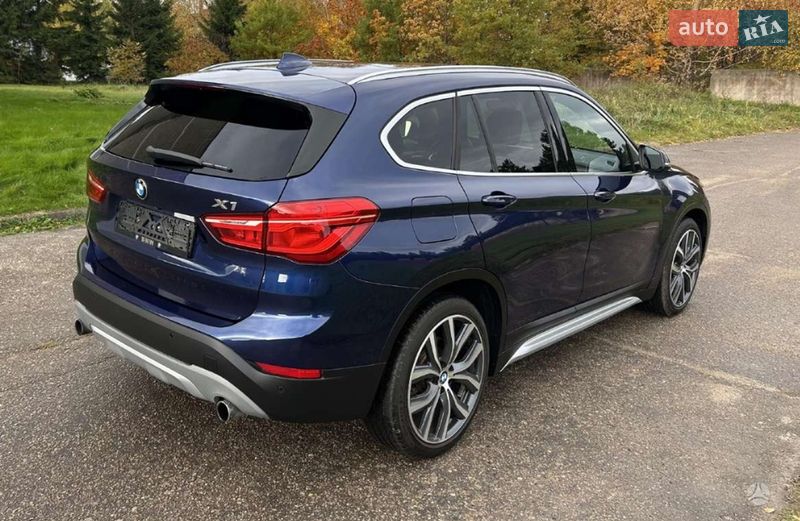 Внедорожник / Кроссовер BMW X1 2015 в Ровно