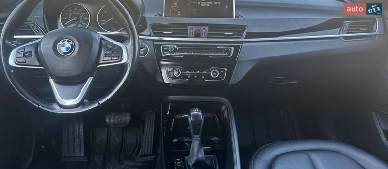 Внедорожник / Кроссовер BMW X1 2015 в Ровно