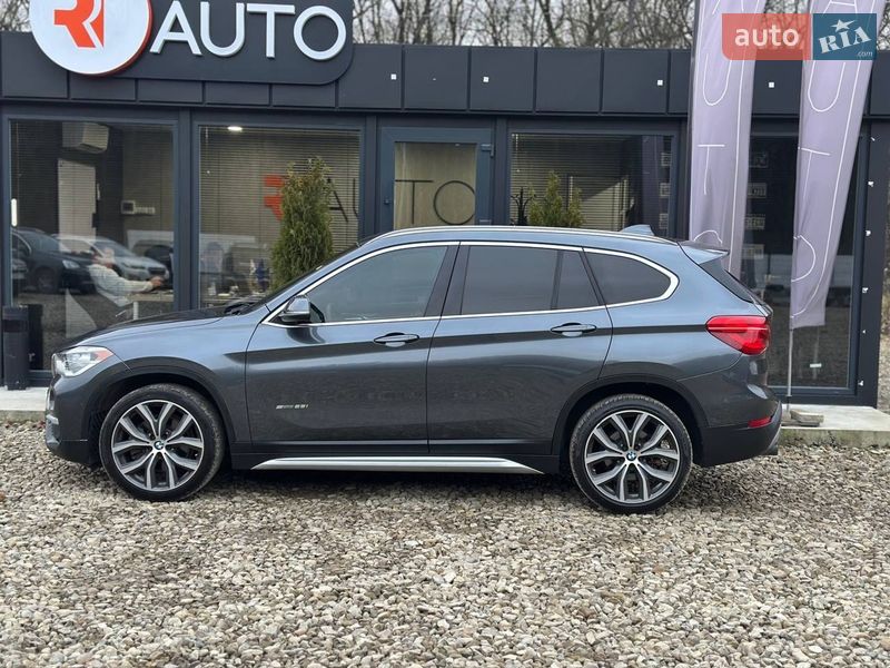 Внедорожник / Кроссовер BMW X1 2016 в Львове
