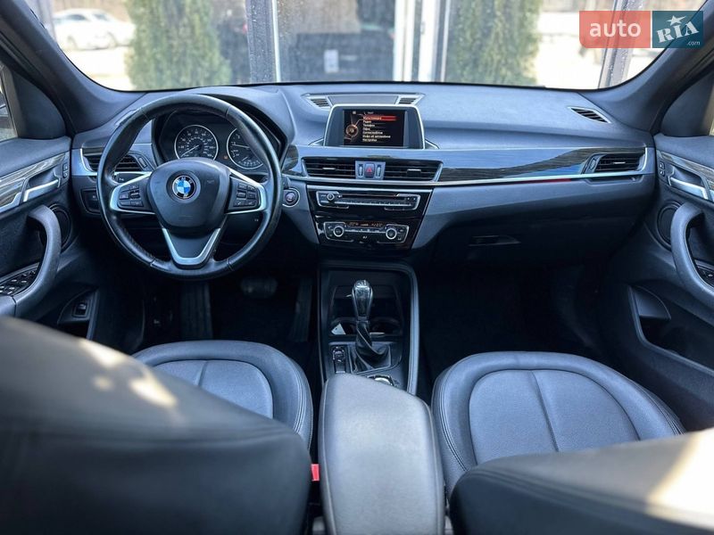Внедорожник / Кроссовер BMW X1 2016 в Львове