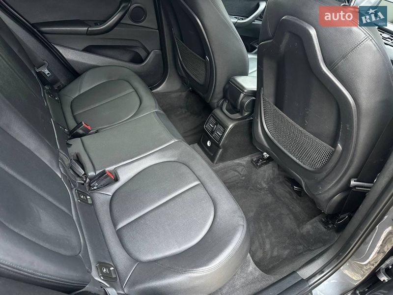 Внедорожник / Кроссовер BMW X1 2016 в Львове