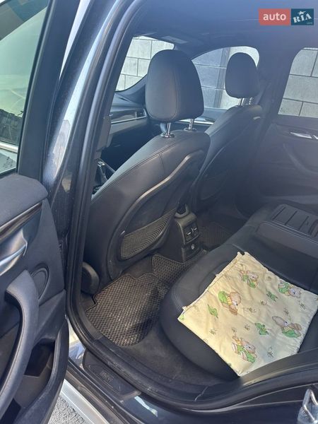 Внедорожник / Кроссовер BMW X1 2016 в Ровно