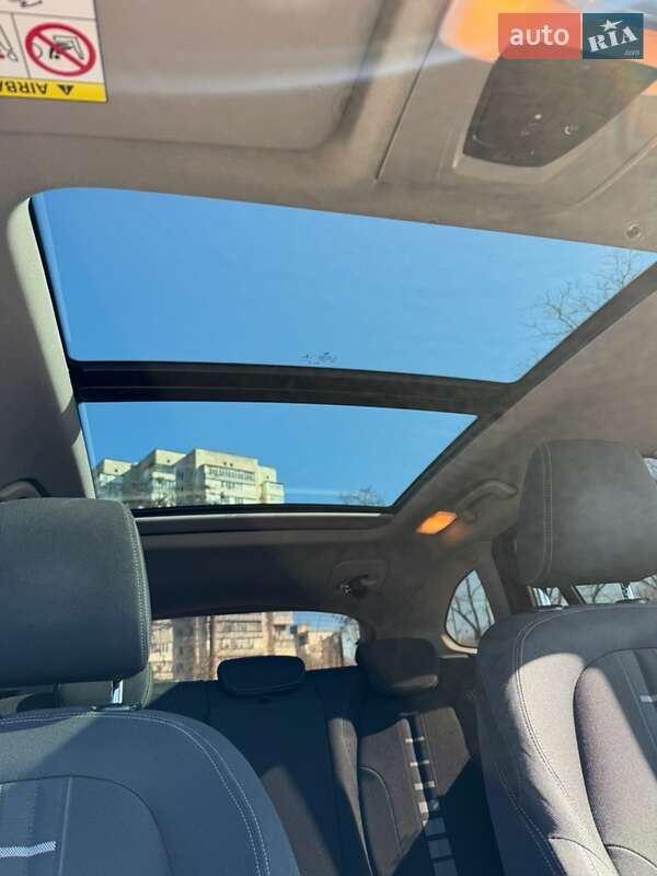 Внедорожник / Кроссовер BMW X1 2018 в Одессе