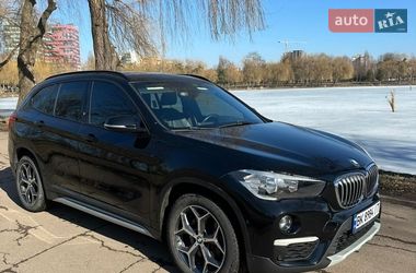 Внедорожник / Кроссовер BMW X1 2017 в Ровно
