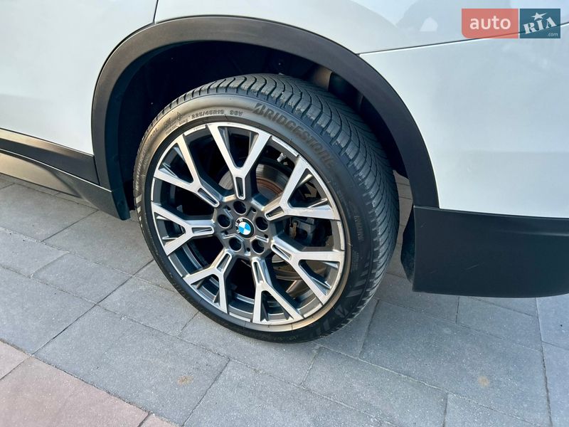 Внедорожник / Кроссовер BMW X1 2017 в Одессе