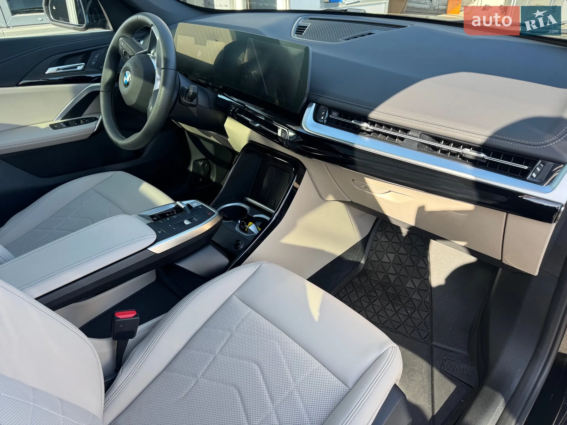 2025 BMW X1 - мініатюра 44