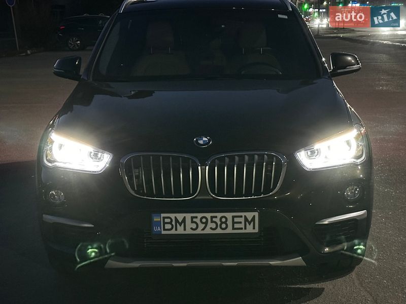 Позашляховик / Кросовер BMW X1 2016 в Сумах