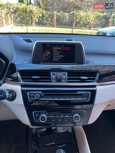 Внедорожник / Кроссовер BMW X1 2016 в Львове