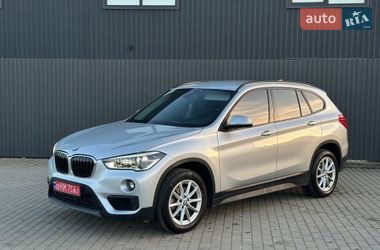 Внедорожник / Кроссовер BMW X1 2018 в Ужгороде