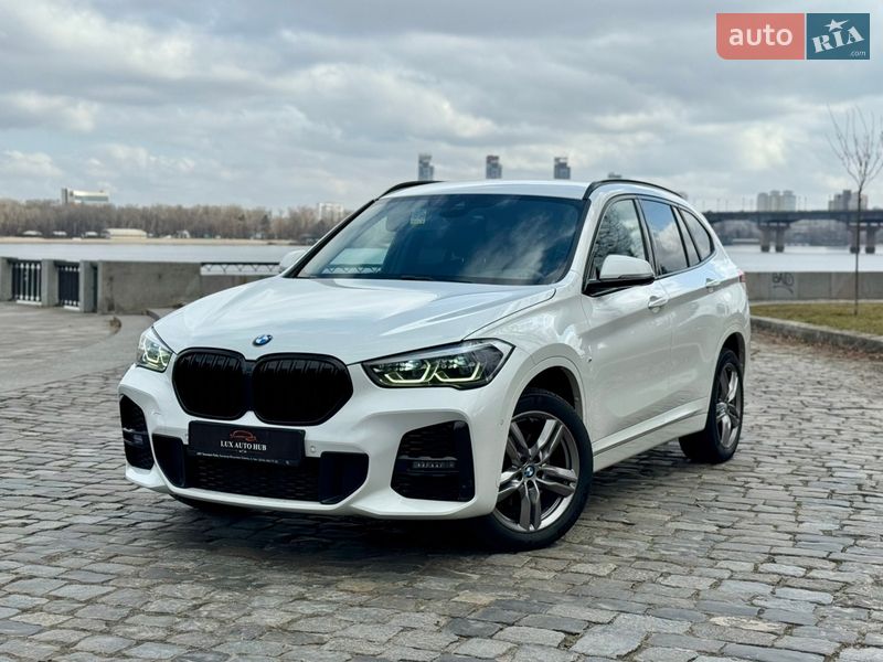 Позашляховик / Кросовер BMW X1 2022 в Києві фото 11 Позашляховик / Кросовер BMW X1 2022 в Києві