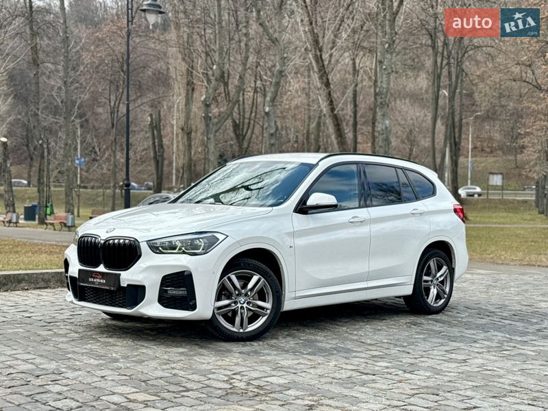 Позашляховик / Кросовер BMW X1 2022 в Києві фото 26 Позашляховик / Кросовер BMW X1 2022 в Києві