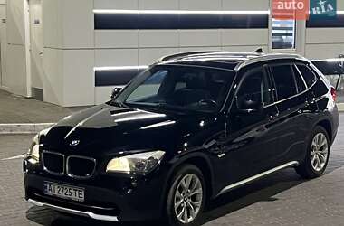 Внедорожник / Кроссовер BMW X1 2011 в Киеве
