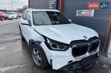 Внедорожник / Кроссовер BMW X1 2023 в Львове
