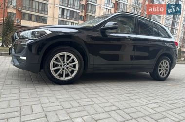 Позашляховик / Кросовер BMW X1 2022 в Дніпрі